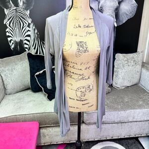New York and Company Woman Size XS Gray Cardigan